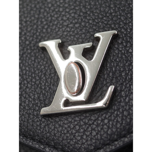 Louis Vuitton Pochette Lock Me Chain Black - Picture 8 of 9